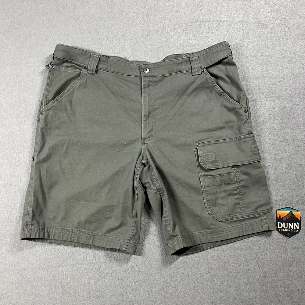 Duluth Trading Shorts Mens 44 Green Cargo 11" Coolmax Firehose Stretch Utility